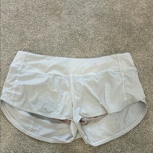 Lululemon Light Gray speed ups low rise 2.5